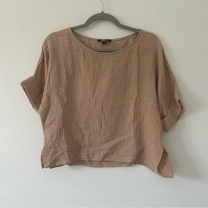 Natalie Busby Cotton Gauze Boatneck Cuffed Short Sleeve Boxy Top Fawn Tan Brown